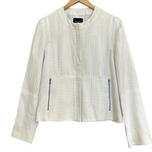 Judith and Charles size 10 in EUC White/cream viscose/acetate Textured Jacket
